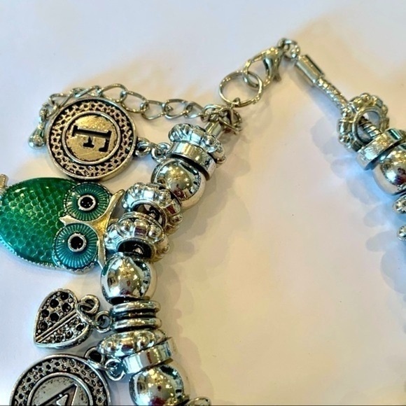 Owl charm FAITH silver tone bead bracelet - Picture 4 of 9